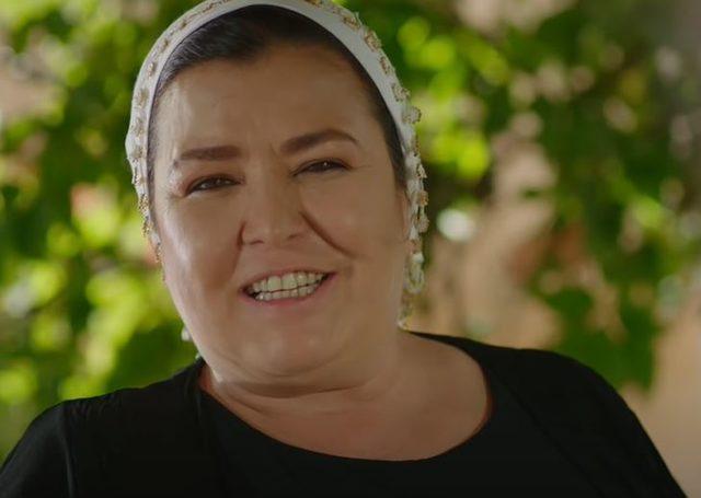 SÜTYENSİZ FOTOĞRAFLARI OLAY OLDU